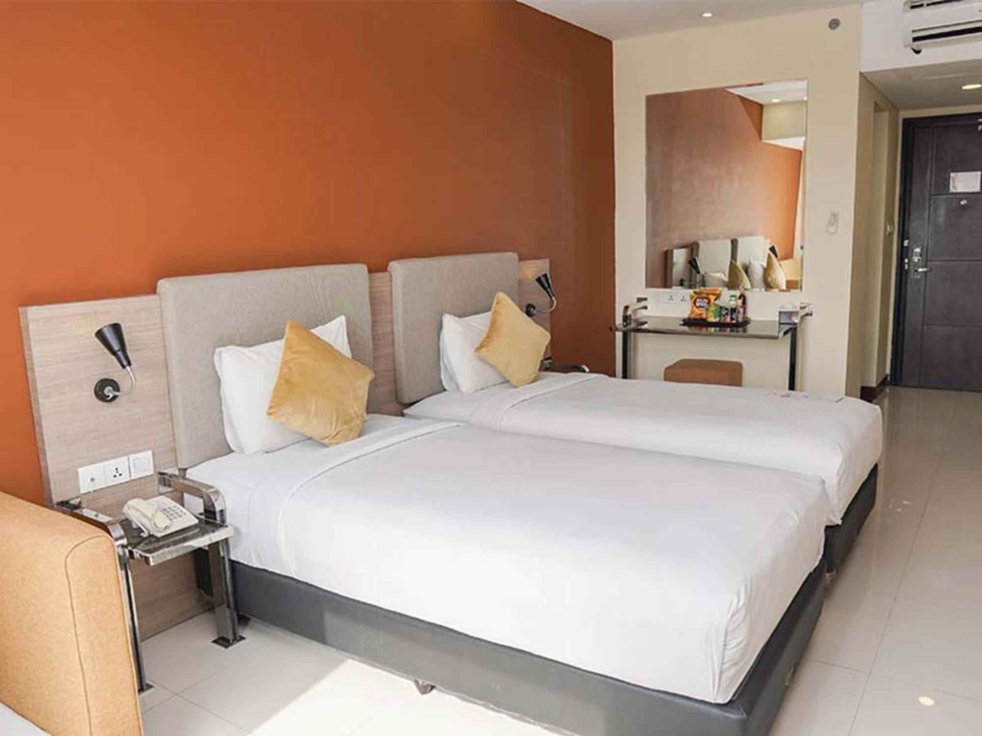 Verse Hotel צ'ירבון מראה חיצוני תמונה
