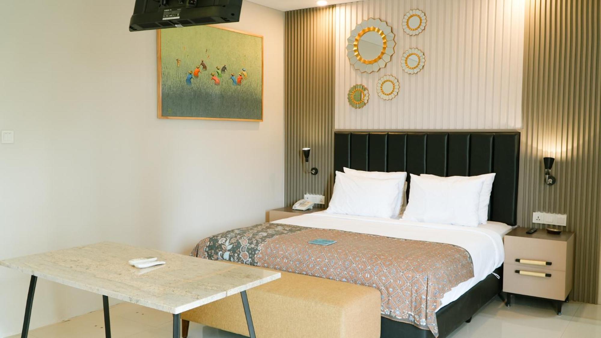 Verse Hotel צ'ירבון מראה חיצוני תמונה