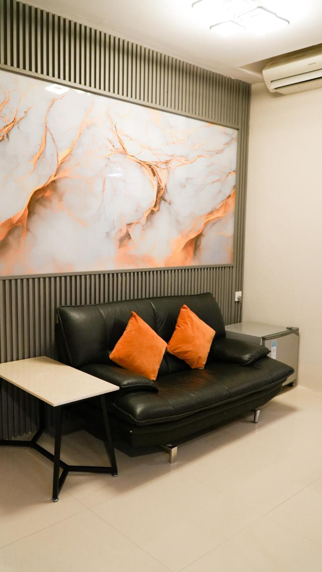 Verse Hotel צ'ירבון מראה חיצוני תמונה
