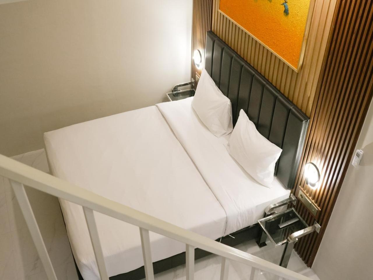 Verse Hotel צ'ירבון מראה חיצוני תמונה