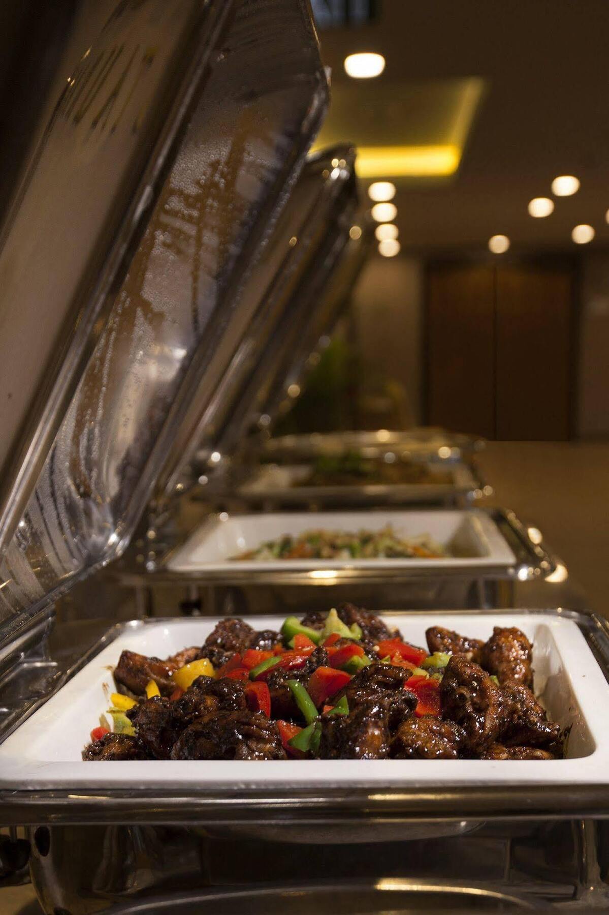 Verse Hotel צ'ירבון מראה חיצוני תמונה
